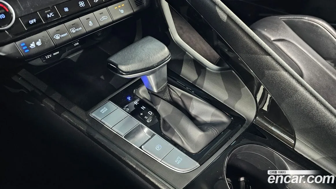Hyundai AVANTE — фото 9