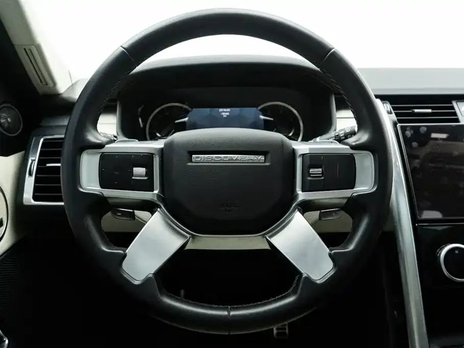 Land Rover Discovery 2023 из CN, фото 4