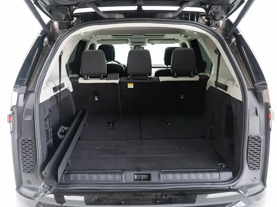 Land Rover Discovery 2023 из CN, фото 5