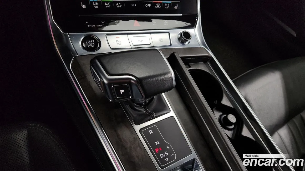 Audi A7 — фото 9