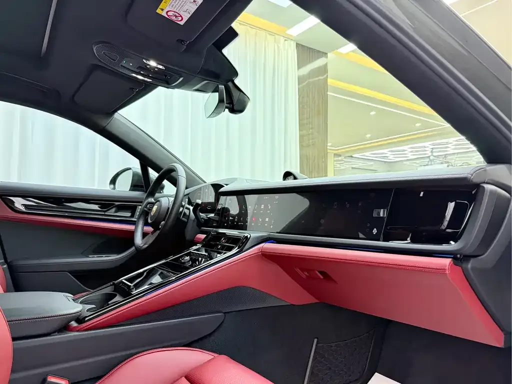 Porsche Panamera 2024 из CN, фото 10