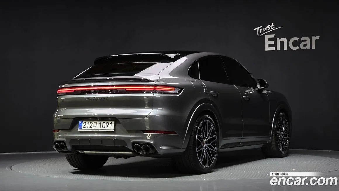 Porsche Cayenne 2025 из KR, фото 2