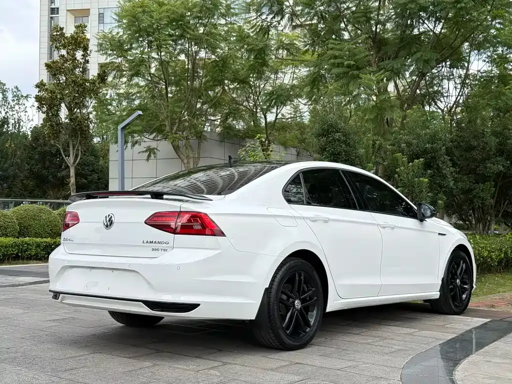 Volkswagen Lamando 2021 из CN, фото 6