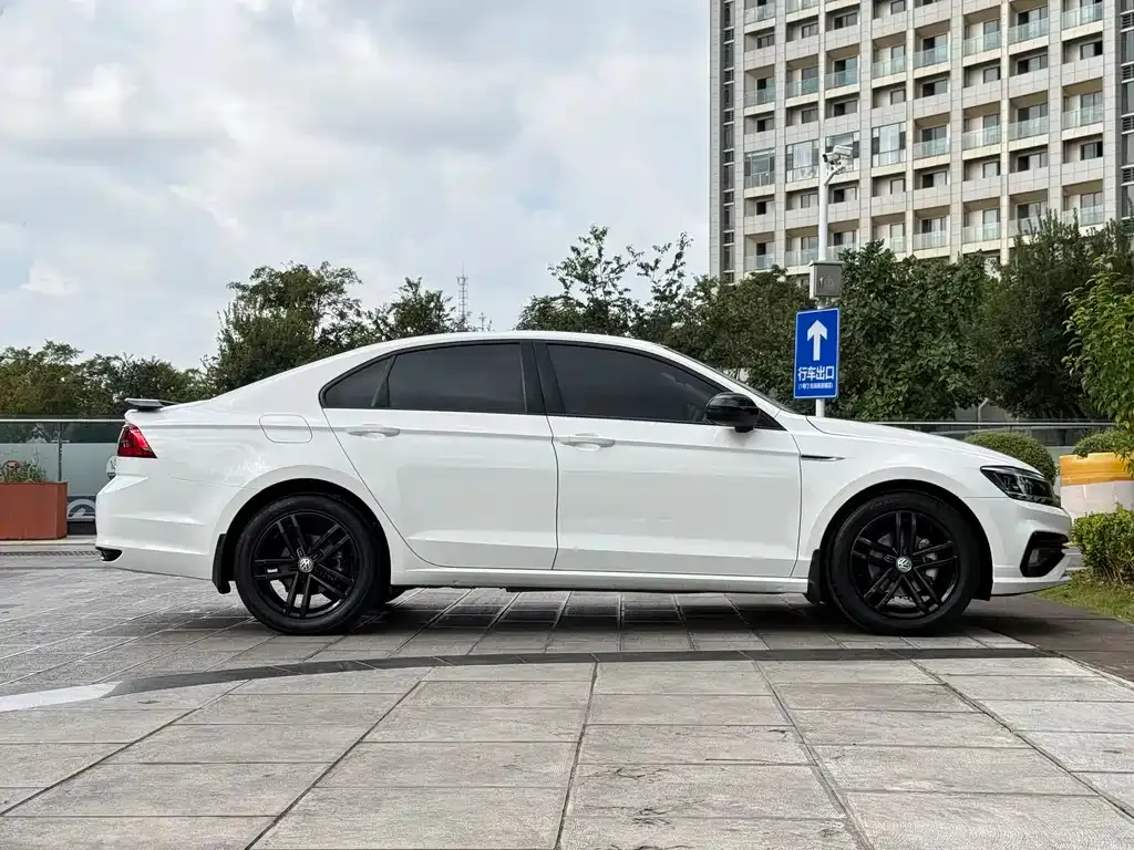 Volkswagen Lamando 2021 из CN, фото 7