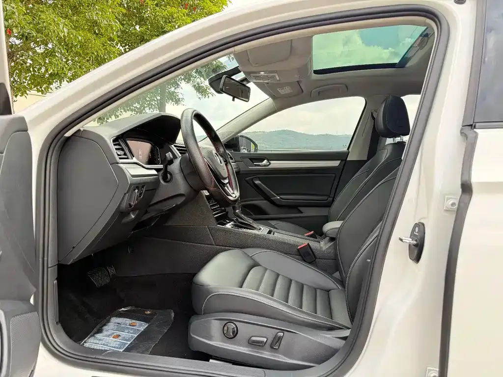 Volkswagen Lamando 2021 из CN, фото 8