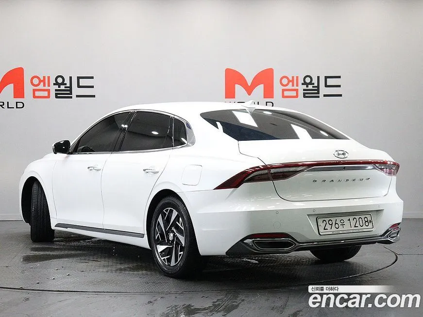 Hyundai Grandeur 2021 из KR, фото 3