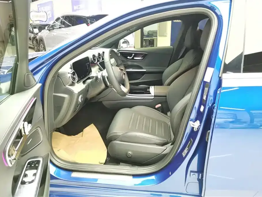 Mercedes-Benz C-Class 2023 из CN, фото 9