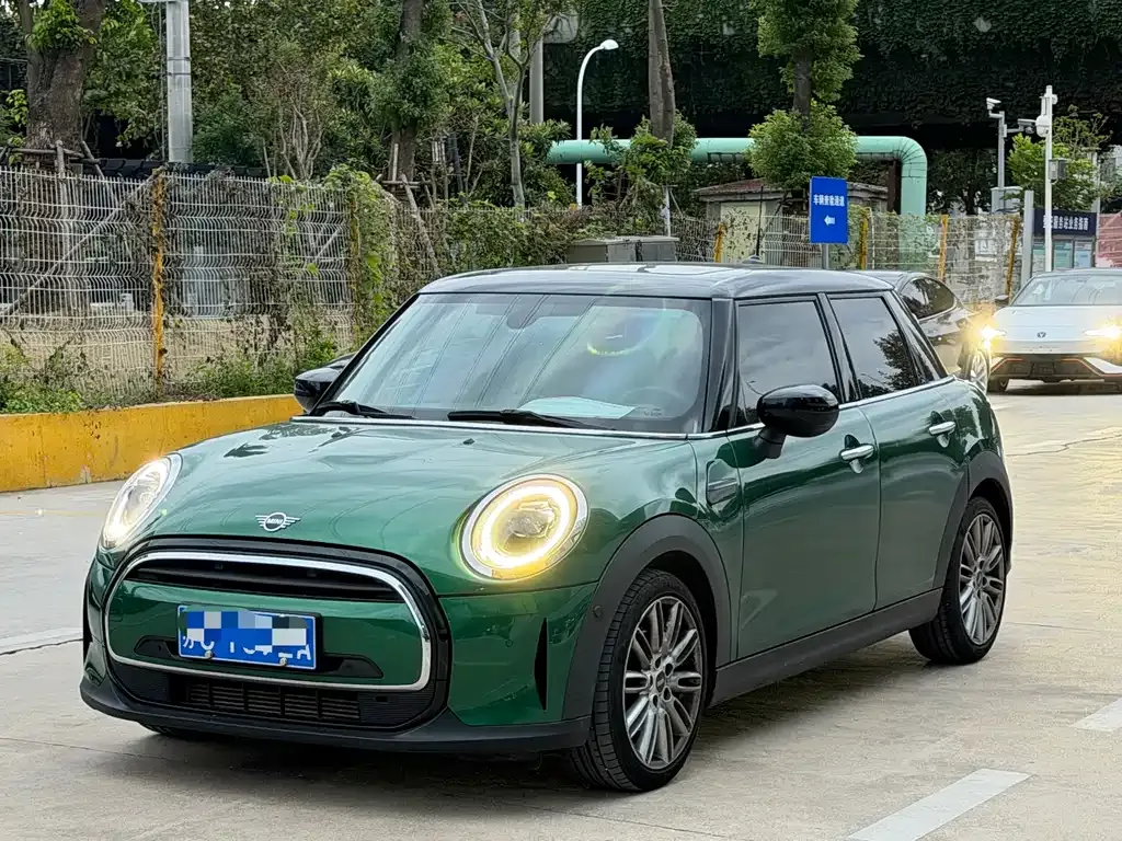 MINI Cooper (3-door) 2022 из CN, фото 1