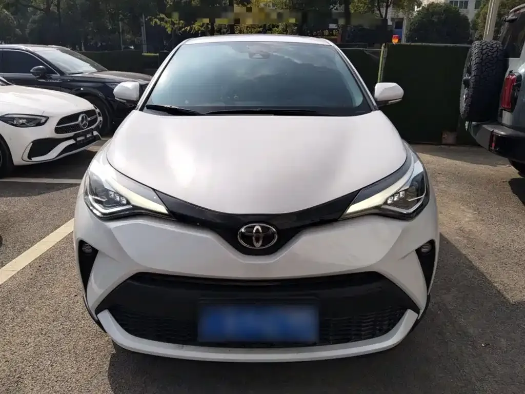 Toyota C-HR — фото 3