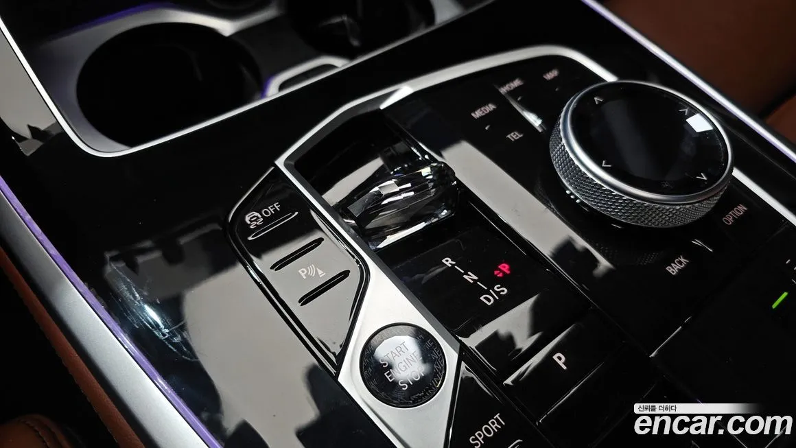 BMW X7 — фото 9