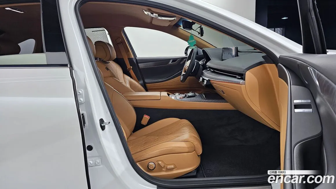 Genesis G80 — фото 10