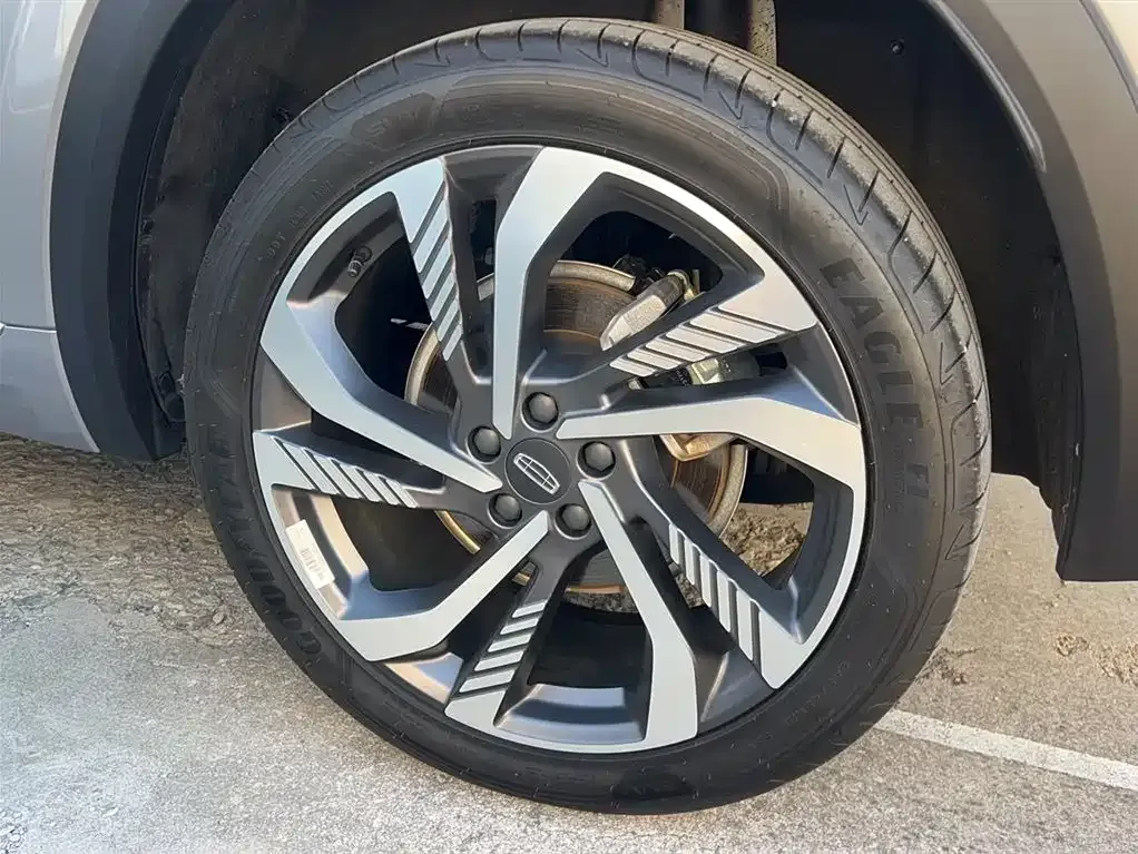 Geely Xingyue L 2023 из CN, фото 3