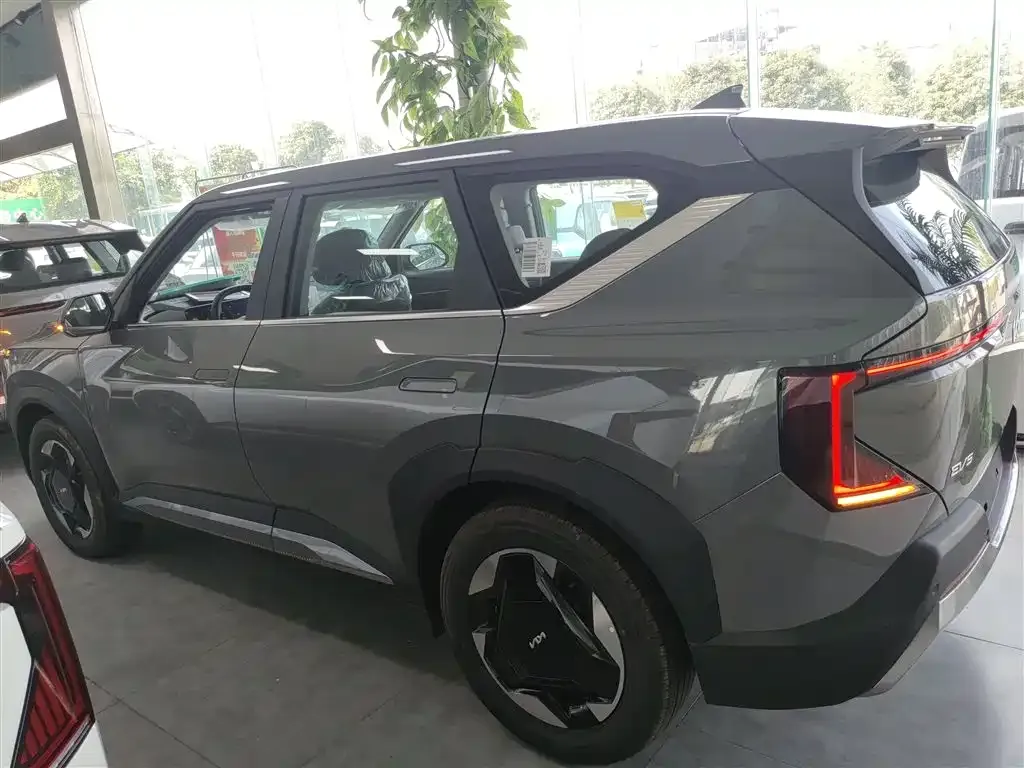 Kia EV5 2025 из CN, фото 5