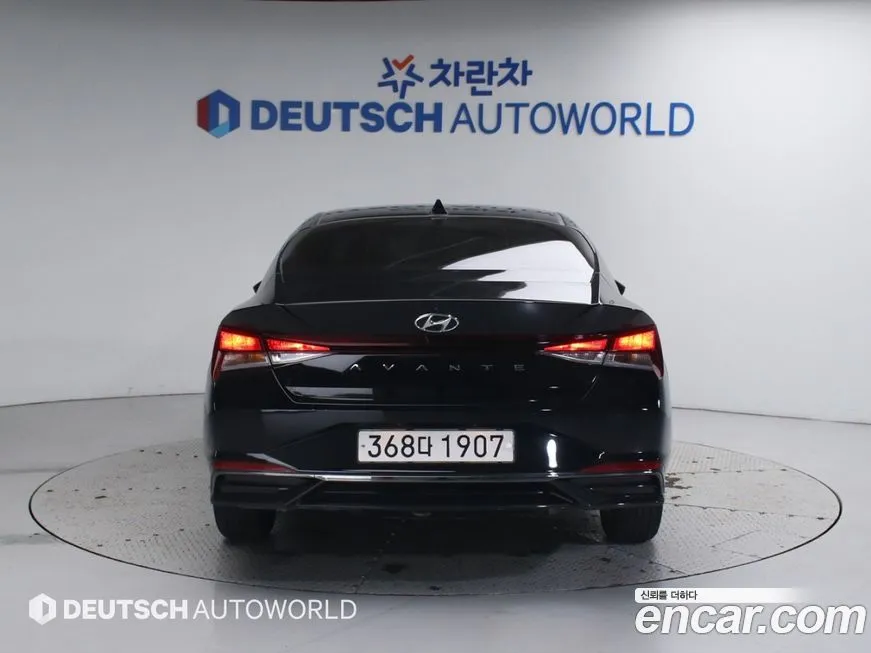 Hyundai AVANTE — фото 4