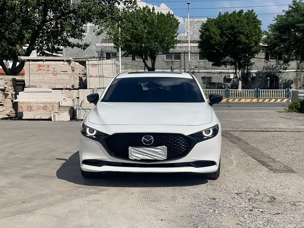 Mazda 3 Axela 2021 из CN, фото 2