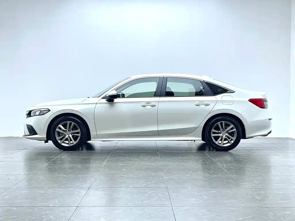 Honda Civic 2024 из CN, фото 4