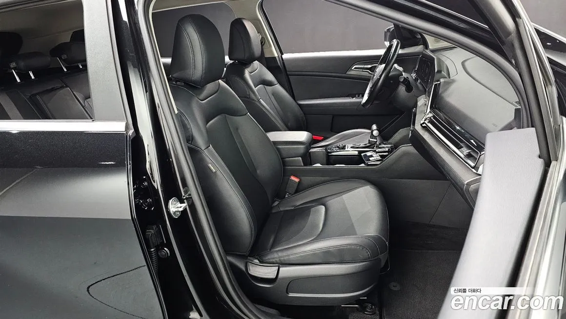 Kia Sportage — фото 10