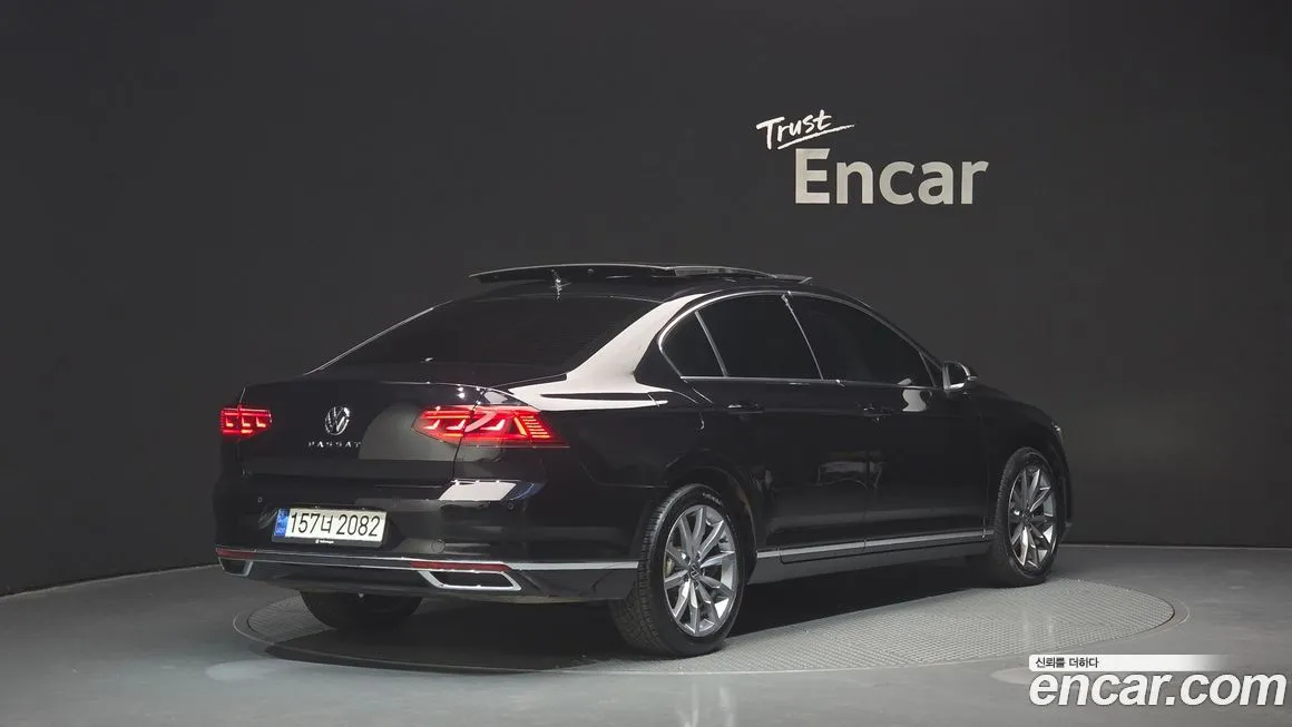 Volkswagen Passat — фото 2