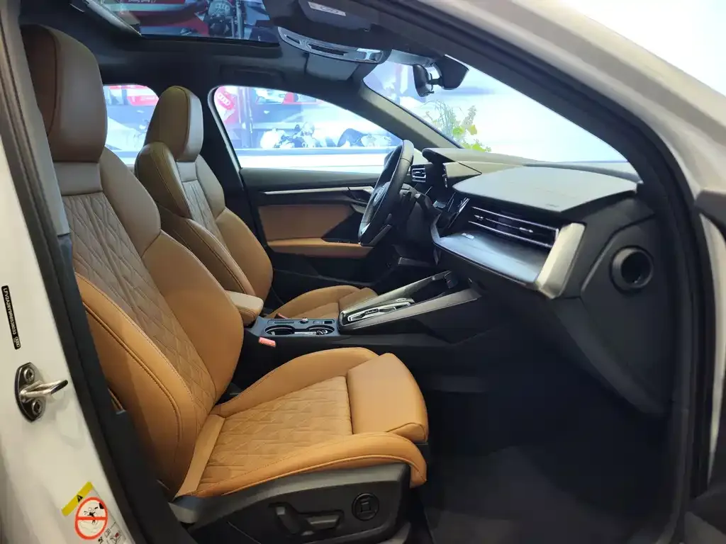Audi A3 2025 из CN, фото 8