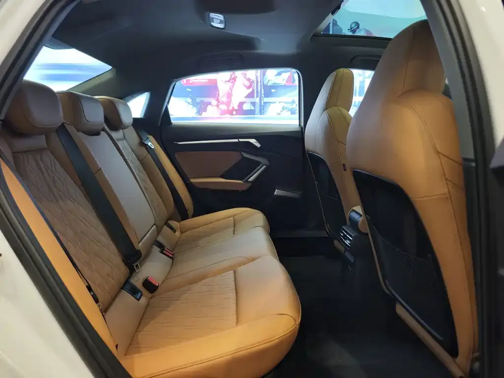 Audi A3 2025 из CN, фото 9