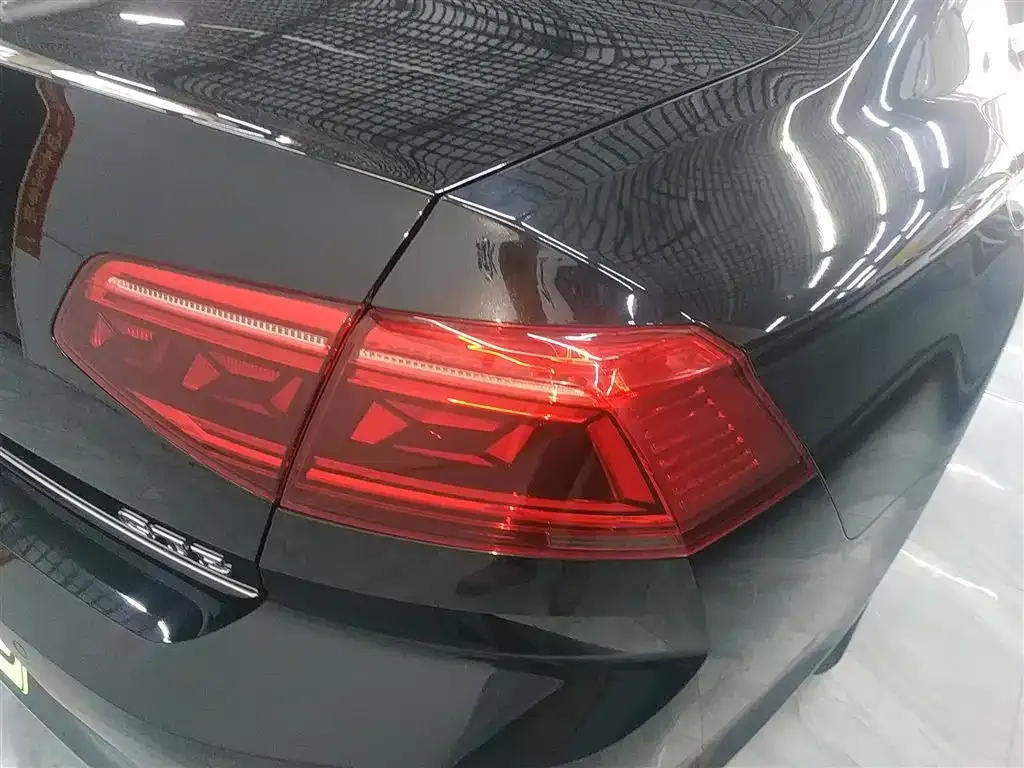 [object Object] Magotan GTE PHEV 2023 из CN, фото 8