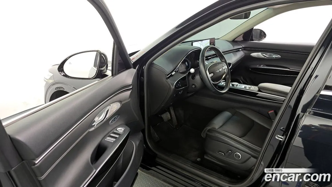 Genesis GV70 — фото 10