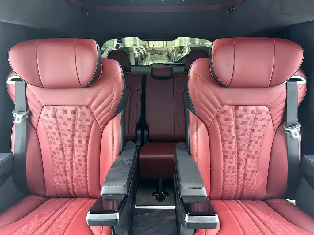 Toyota Sienna 2025 из CN, фото 10