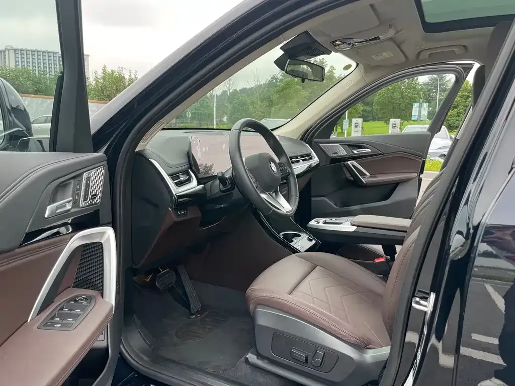BMW X1 2024 из CN, фото 10