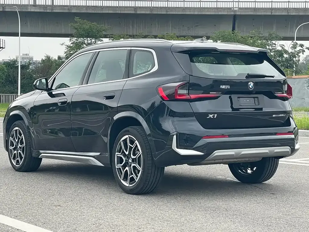 BMW X1 2024 из CN, фото 7