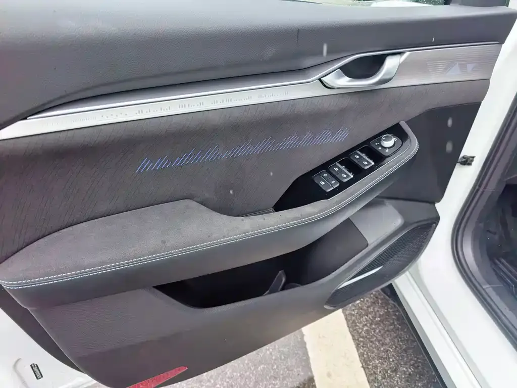 Geely Xingrui 2025 из CN, фото 4