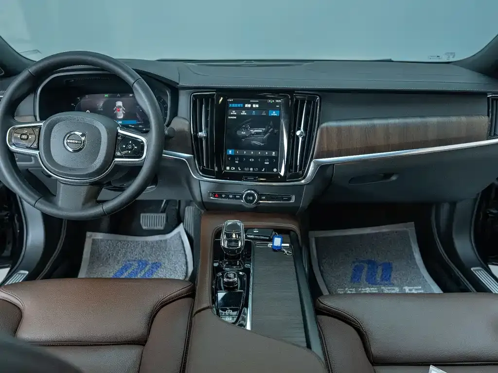 Volvo S90 2022 из CN, фото 9