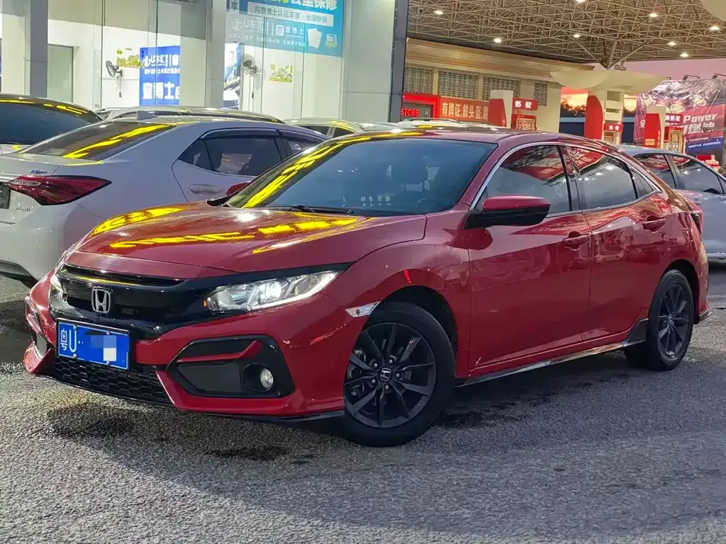Honda Civic — фото 1