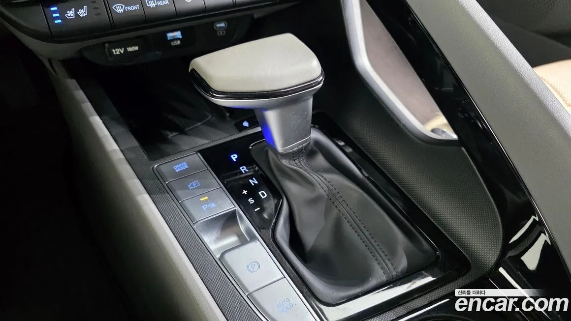 Hyundai AVANTE — фото 9