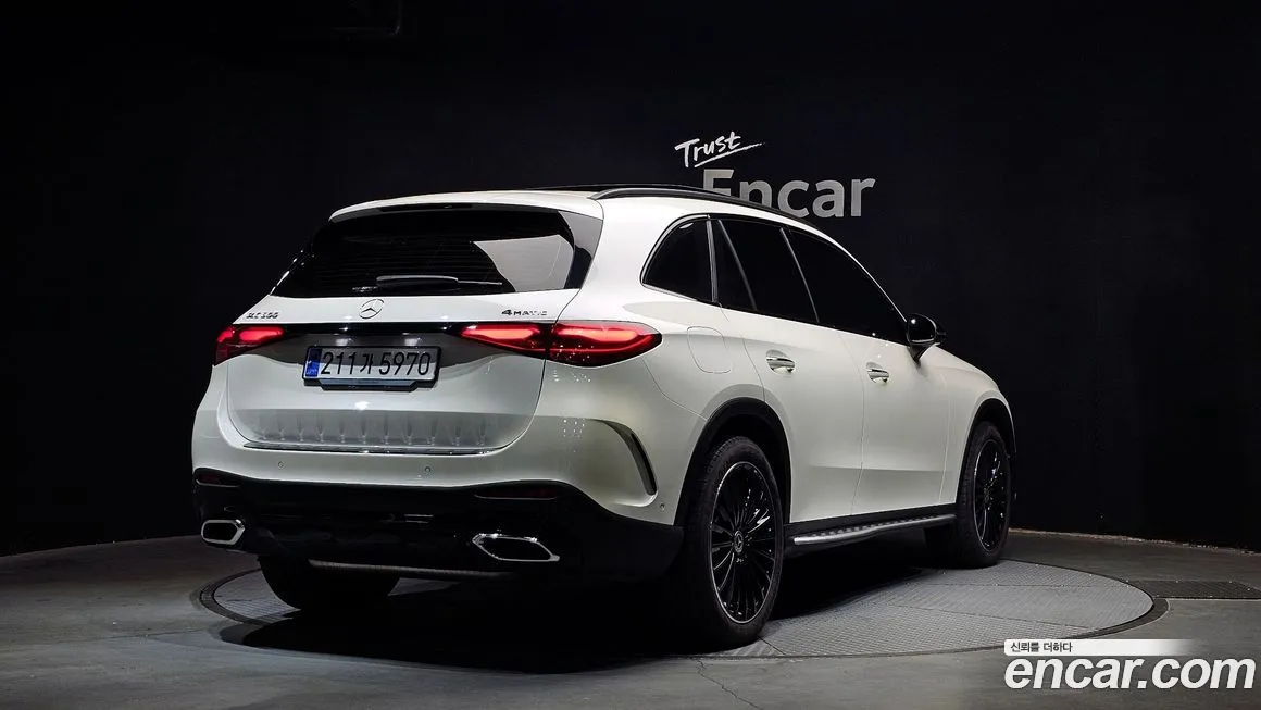 Mercedes-Benz GLC-Class 2023 из KR, фото 2