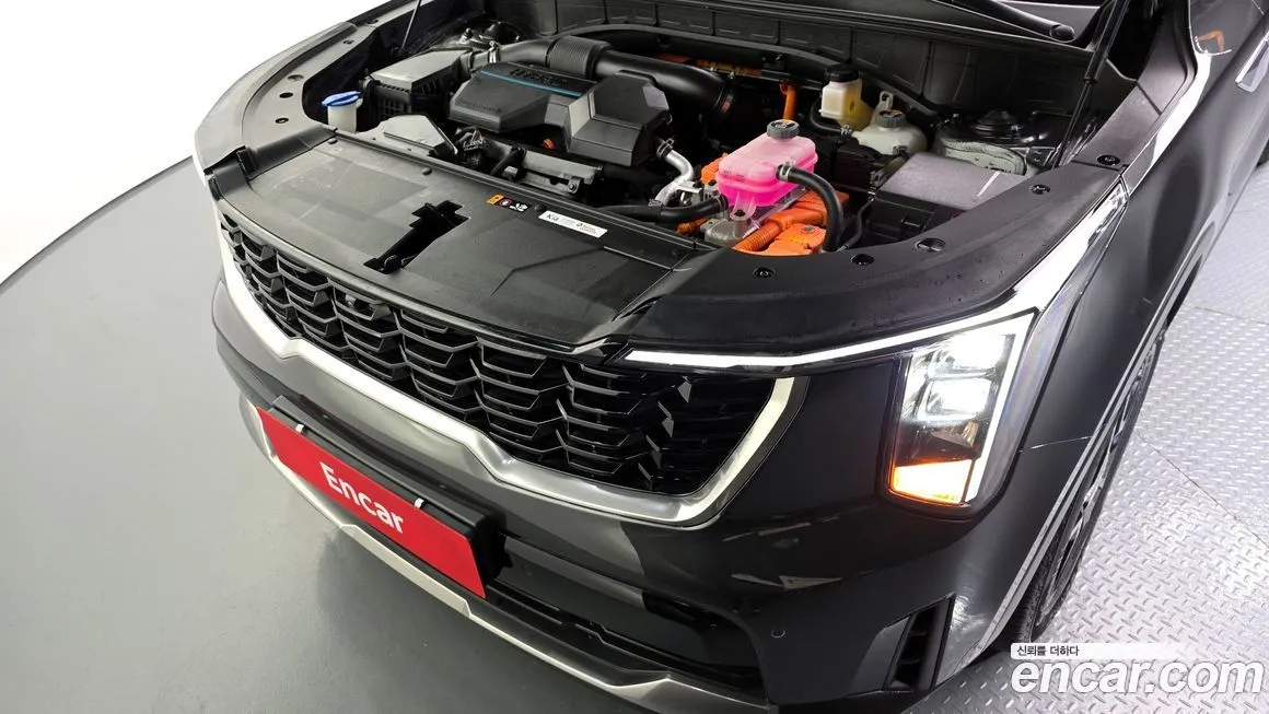 Kia Sorento — фото 6