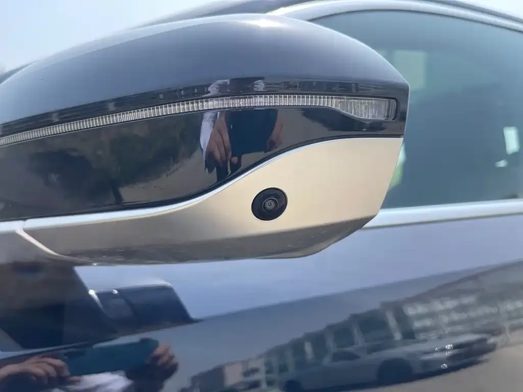 BMW i5 2024 из CN, фото 7