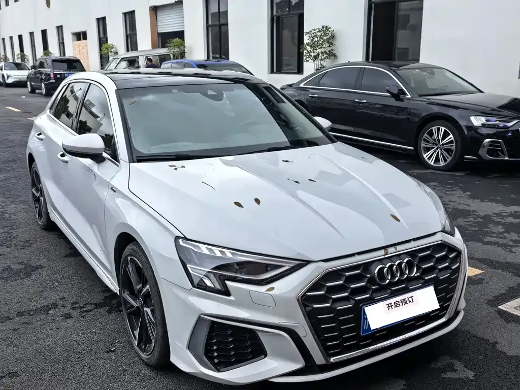 Audi A3 2024 из CN, фото 2