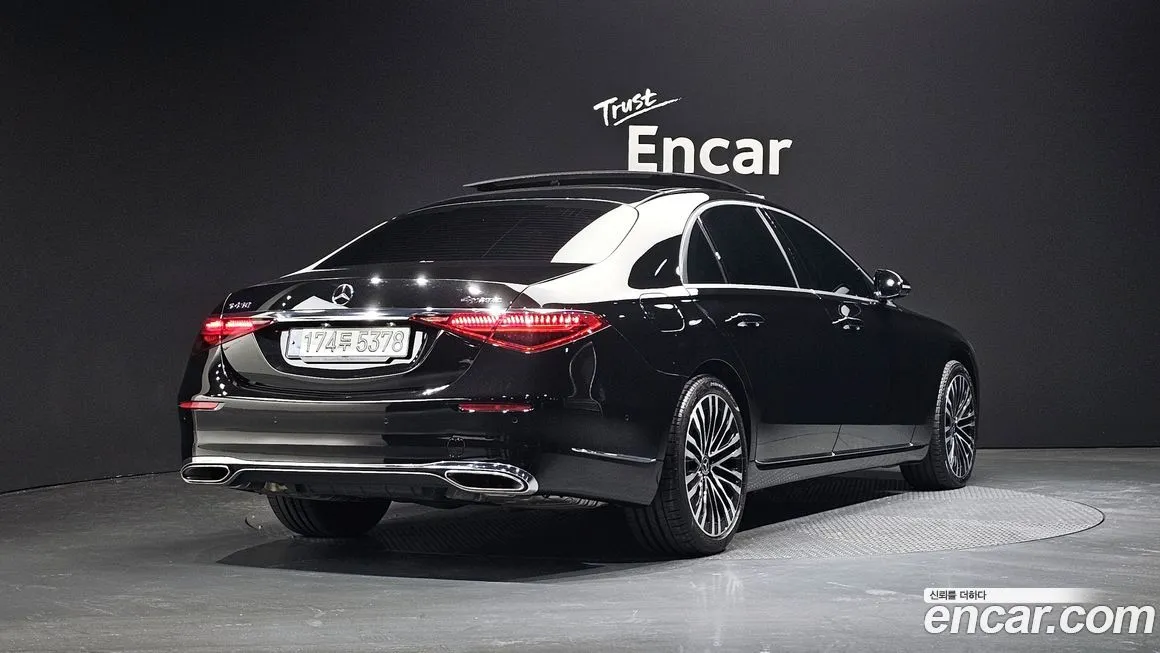 Mercedes-Benz S-Class — фото 2