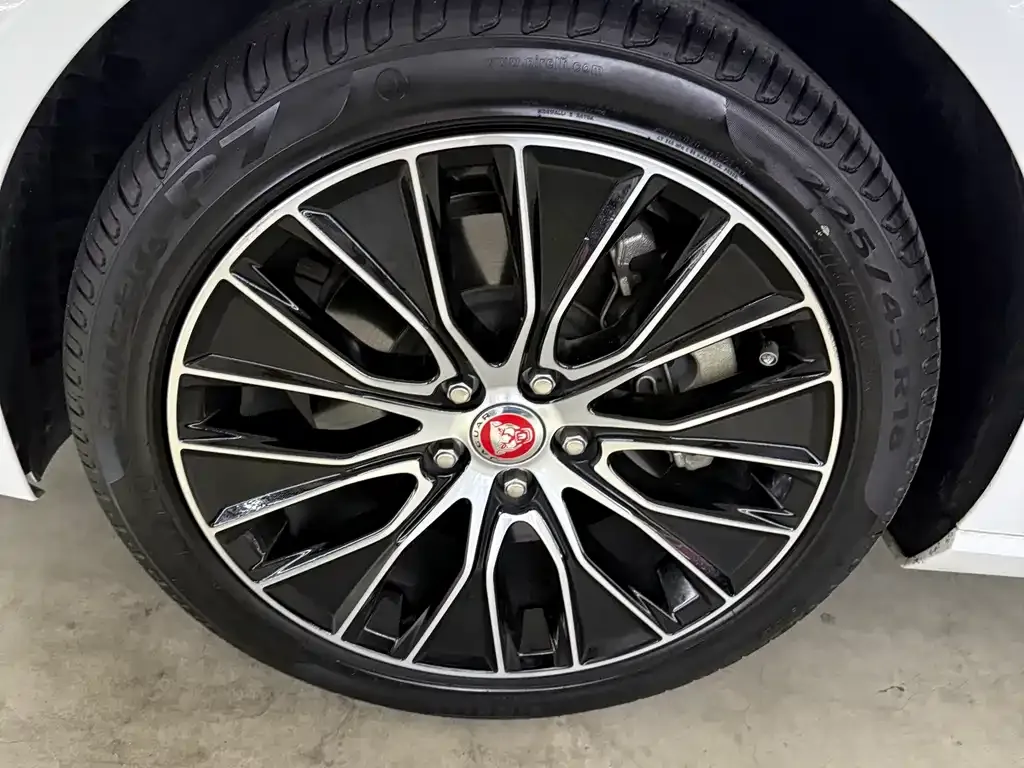 Jaguar XEL 2022 из CN, фото 4