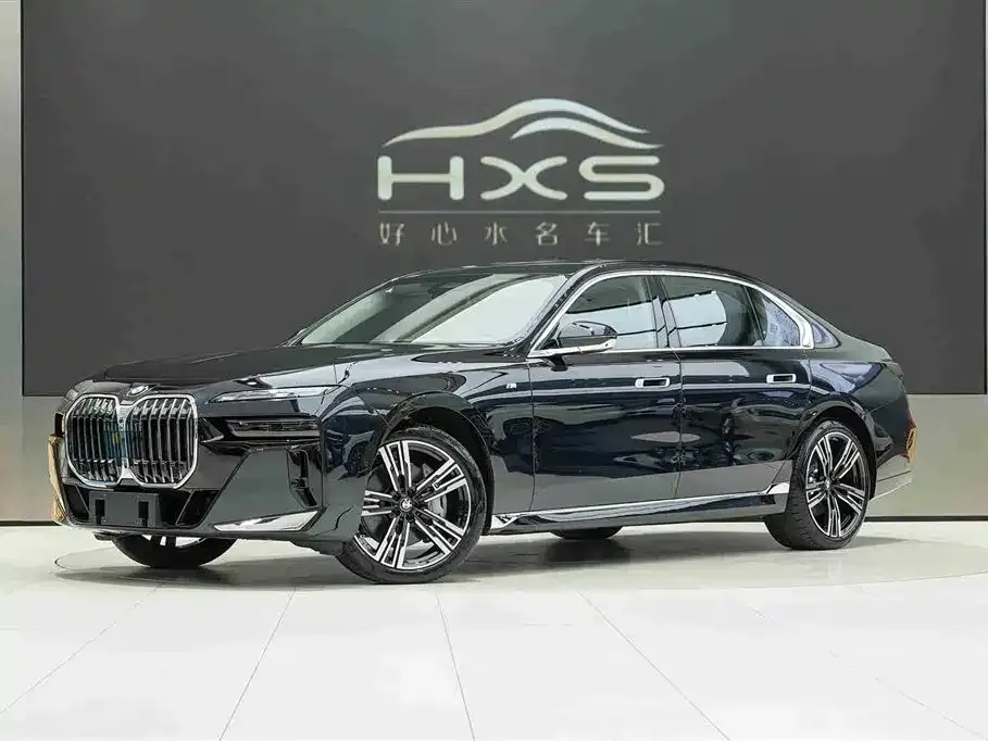 BMW 7 Series 2025 из CN, фото 1