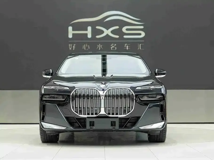 BMW 7 Series 2025 из CN, фото 2