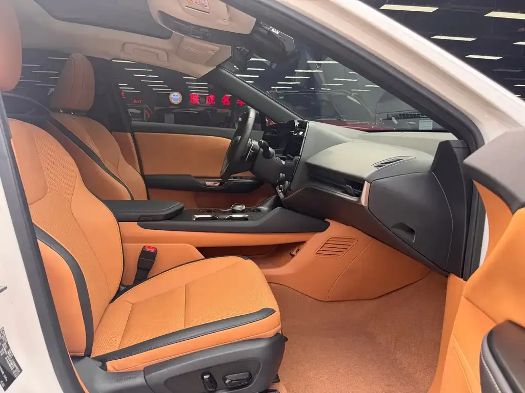 Lexus RZ 2023 из CN, фото 8