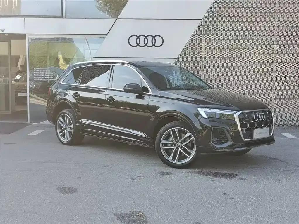 Audi Q7 — фото 3