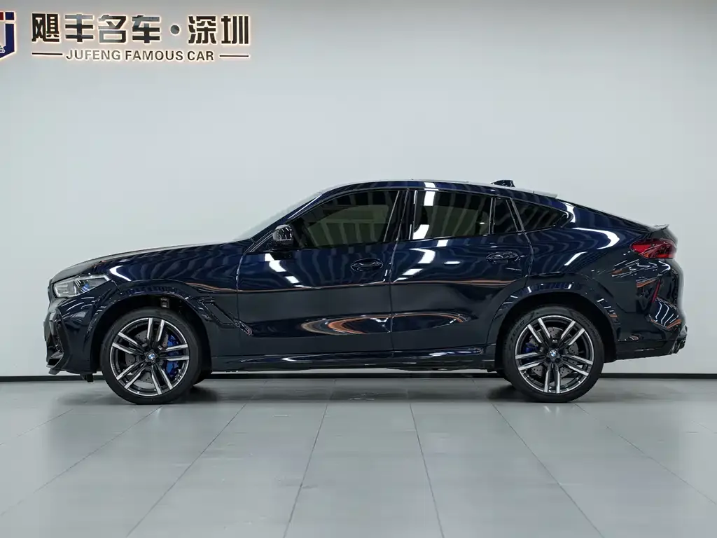 BMW X6 M 2023 из CN, фото 3