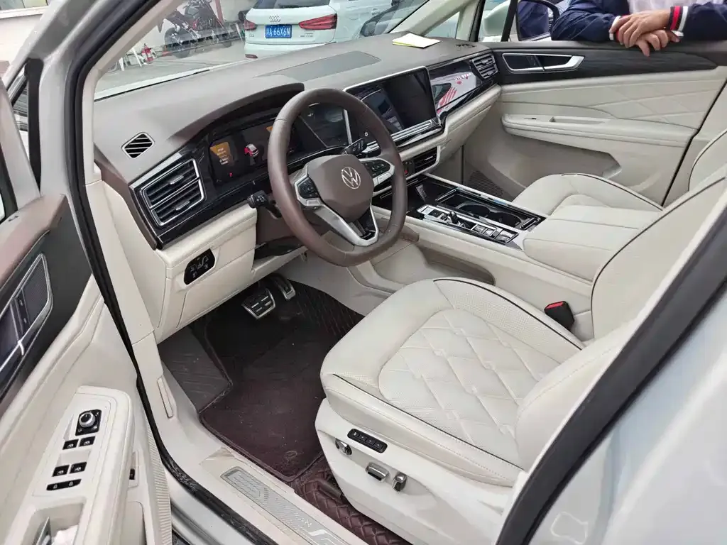 Volkswagen Viloran 2024 из CN, фото 6