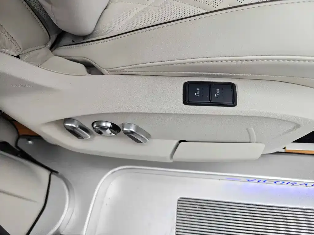 Volkswagen Viloran 2024 из CN, фото 7