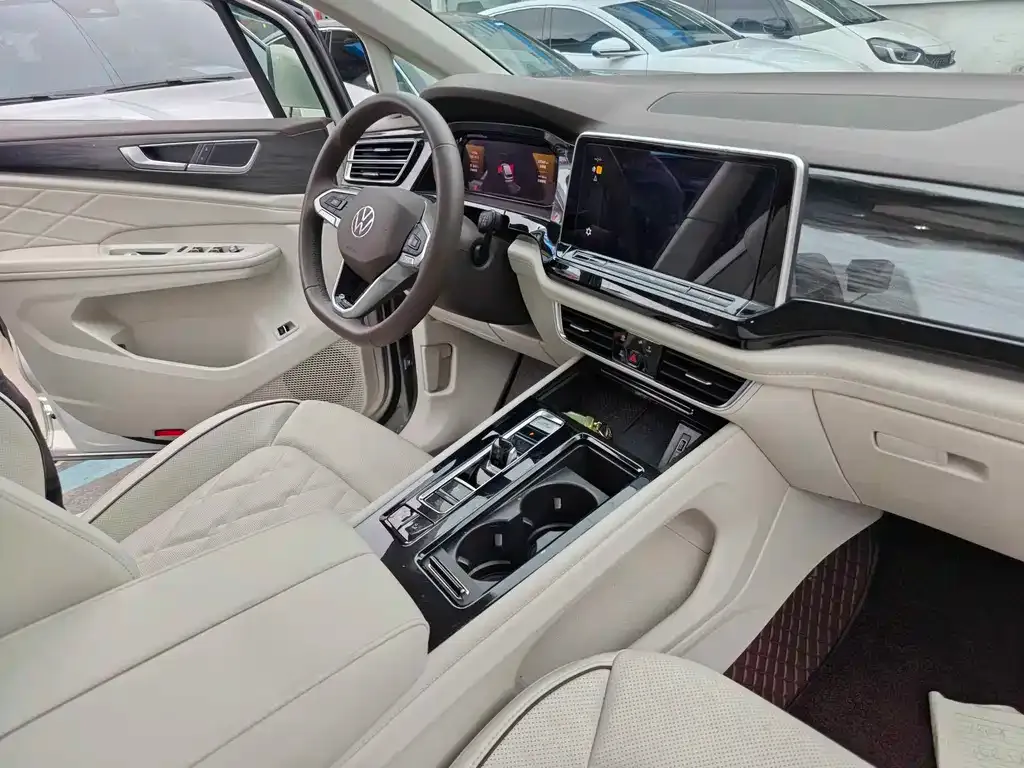 Volkswagen Viloran 2024 из CN, фото 8