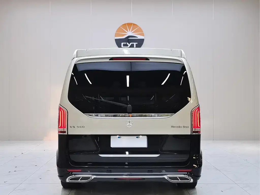 Mercedes-Benz V-Class 2022 из CN, фото 4