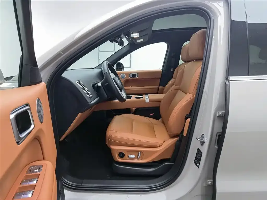 Li Auto L6 2025 из CN, фото 10