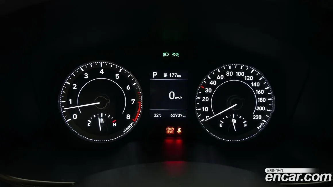 Hyundai Venue 2021 из KR, фото 8